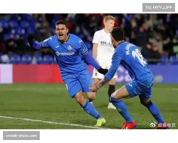 格拉纳达防线漏洞频出 西甲保级前景不容乐观